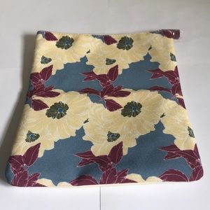 Rachel Pally Reversible clutch